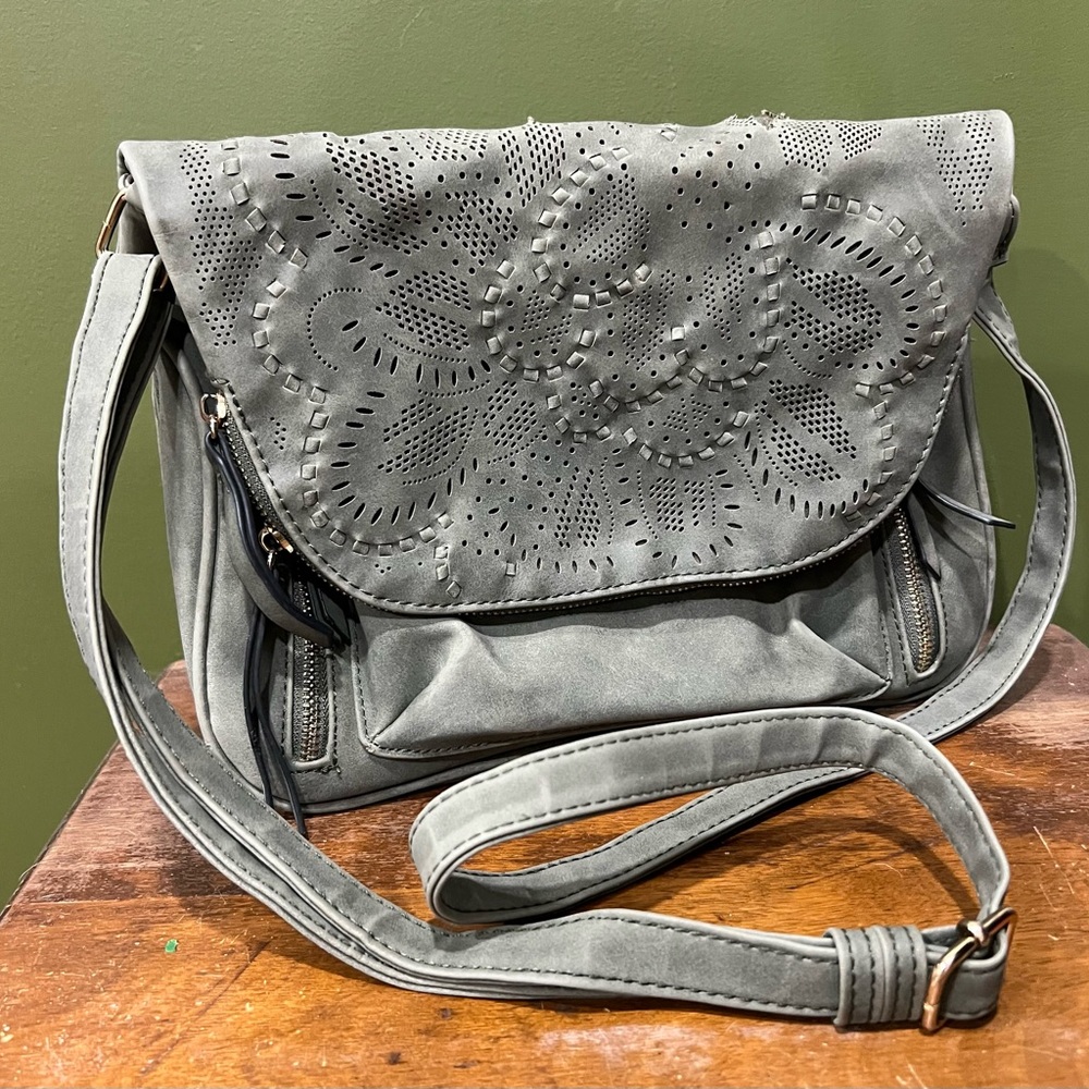 No Label Crossbody Bag olive Green Adjustable Strap Faux Leather